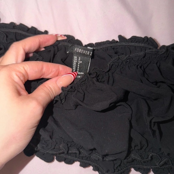 Forever 21 Off The Shoulder Top - Picture 7 of 7